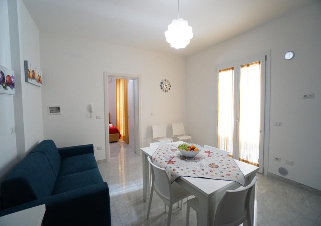 דירות לבראנו Casa Lucia מראה חיצוני תמונה